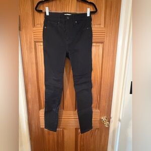 Madewell High-Rise Skinny Jeans in Black